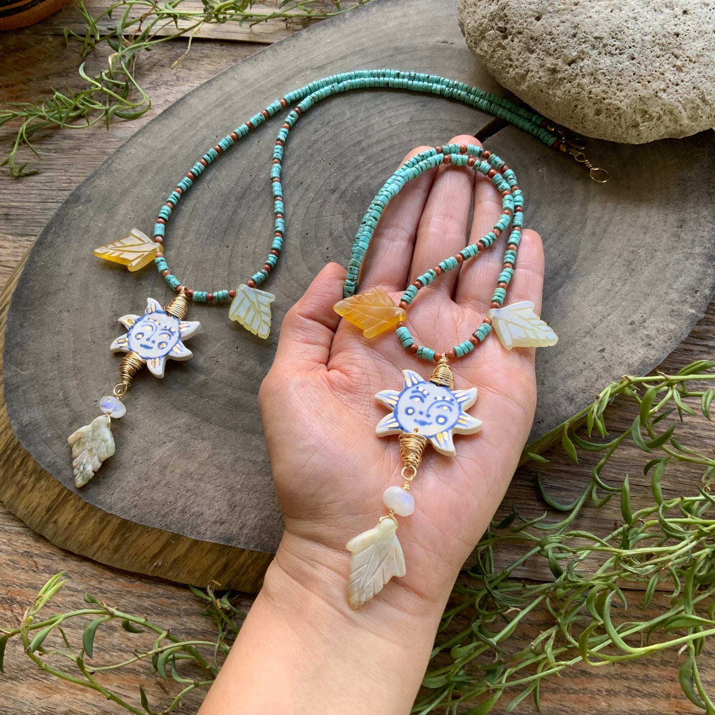 Sol En El Jardin necklace, Folk Ceramic Sun pendant