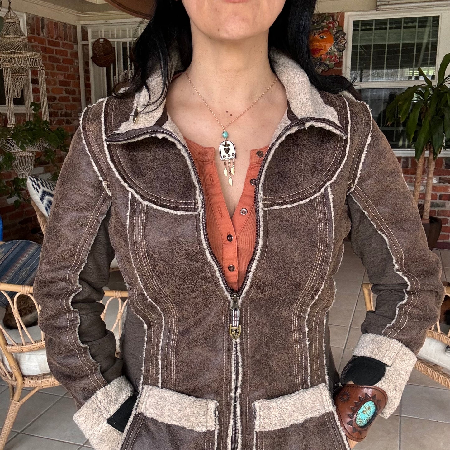 Ceramic black sacred heart and golden leaf fringe Charm Necklace