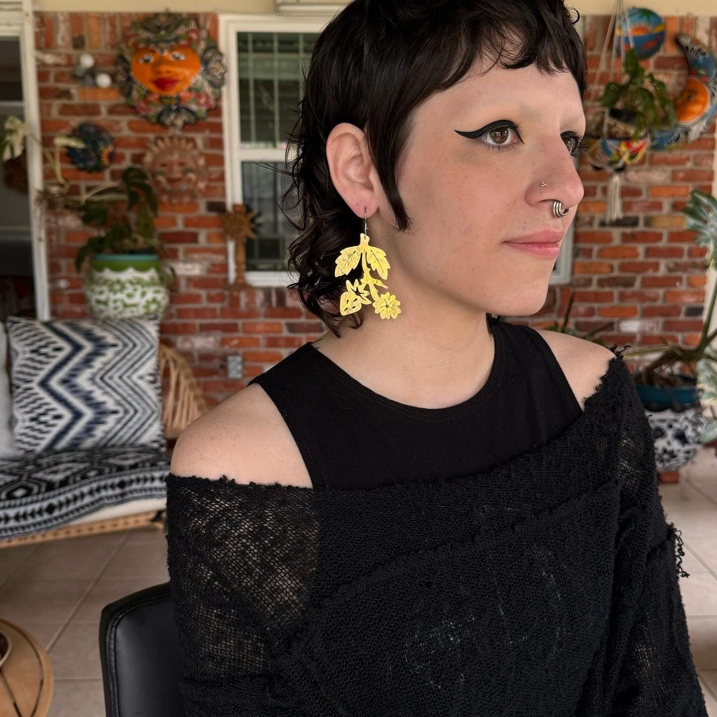 Hammered Brass Strawberry Earrings: Folksy Blossom Dangles