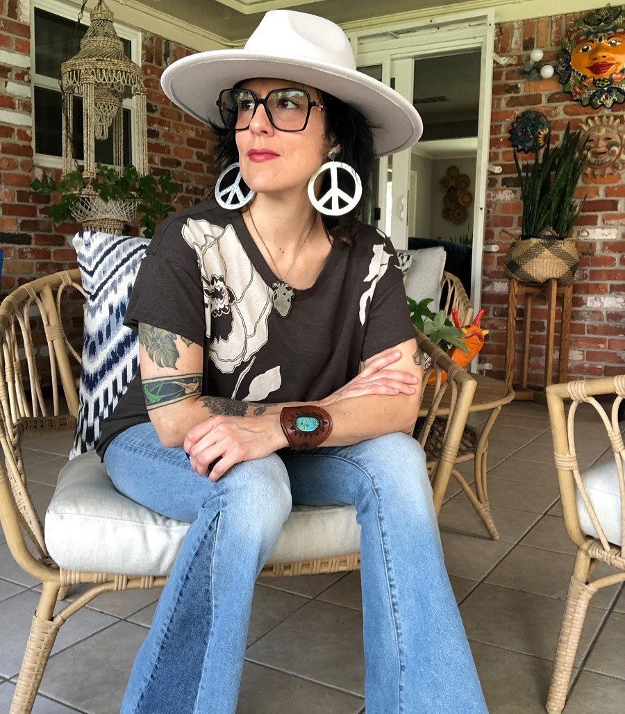 Handmade Hammered Peace Sign Earrings: Groovy Retro Jewelry