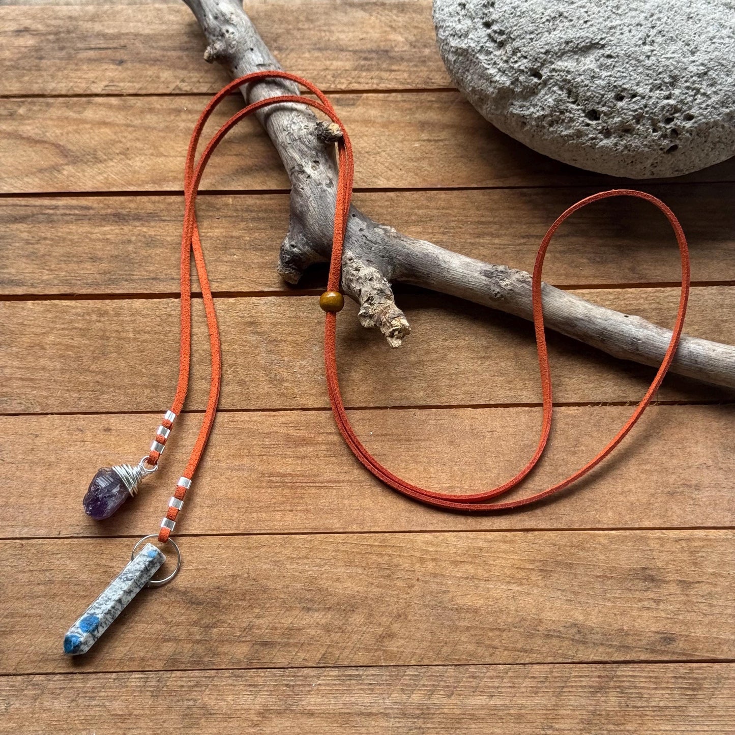 K2 Azurite & Raw Amethyst Bolo Tie – Terracotta Vegan Suede Cord