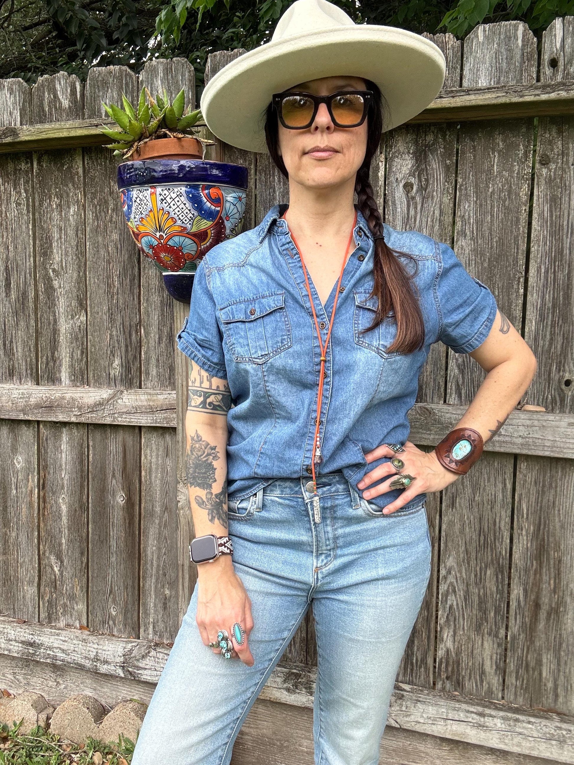 K2 Azurite & Raw Amethyst Bolo Tie – Terracotta Vegan Suede Cord