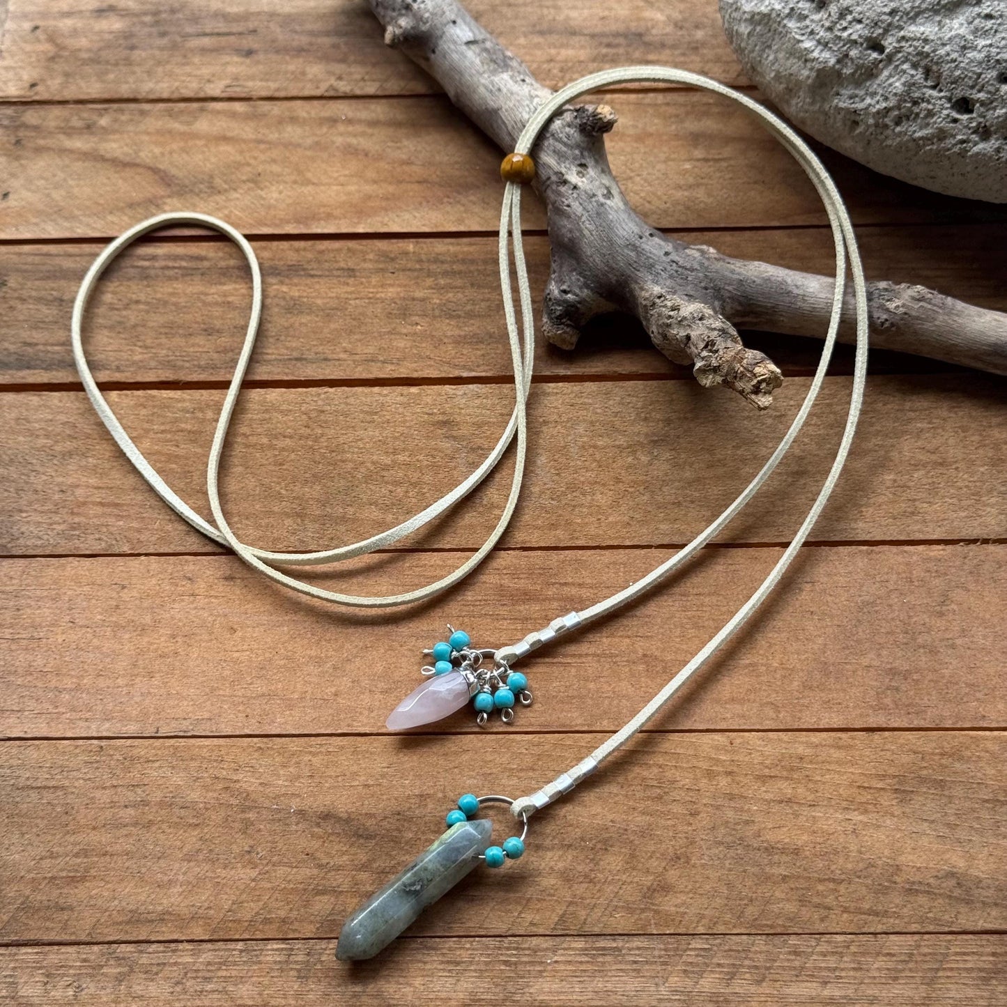 Rose Quartz & Labradorite Bolo – Minimalist Style
