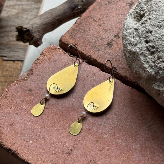 Simple Brass Teardrop Earrings with Pearl Drop – Handmade Stamped Boho Minimal Jewelry