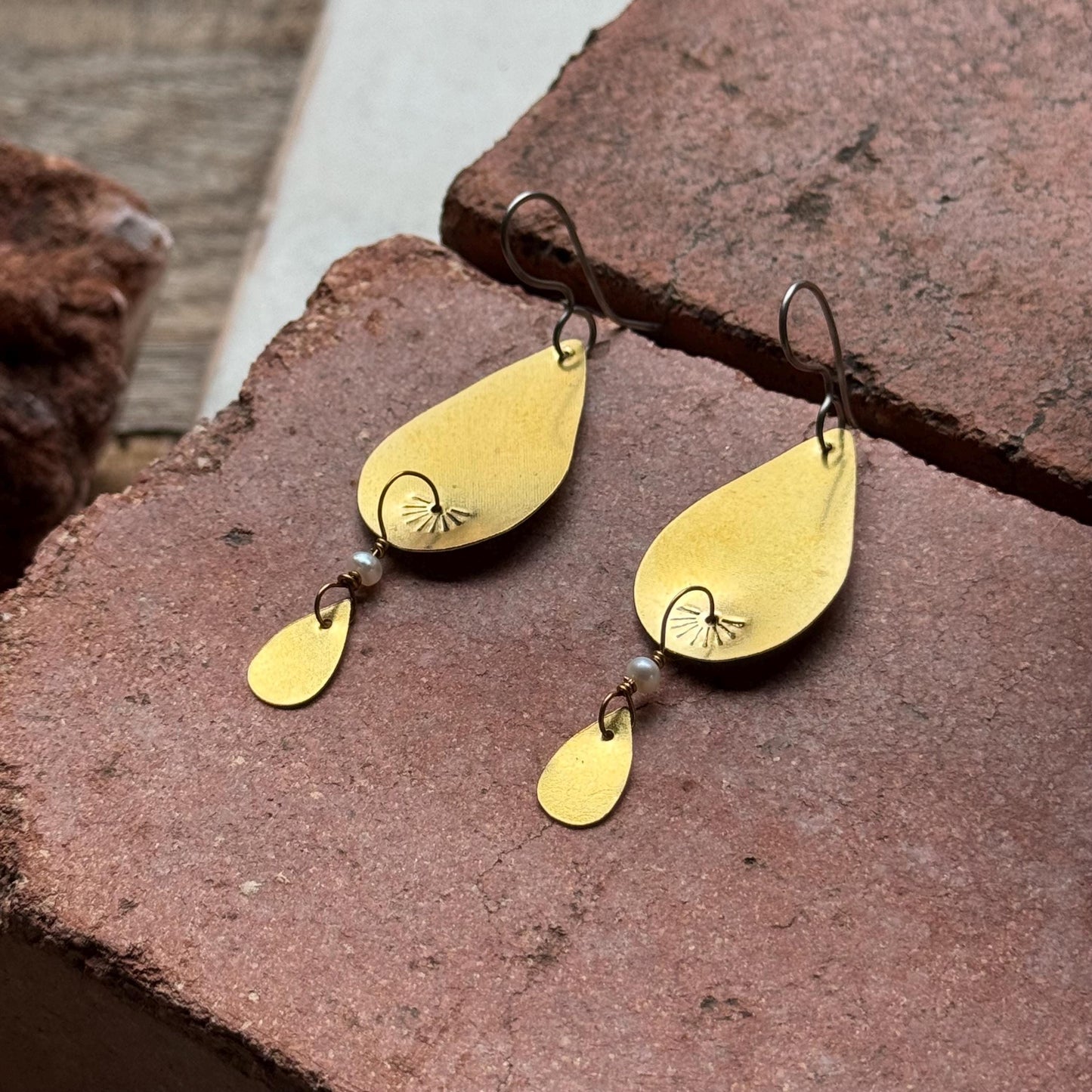 Simple Brass Teardrop Earrings with Pearl Drop – Handmade Stamped Boho Minimal Jewelry