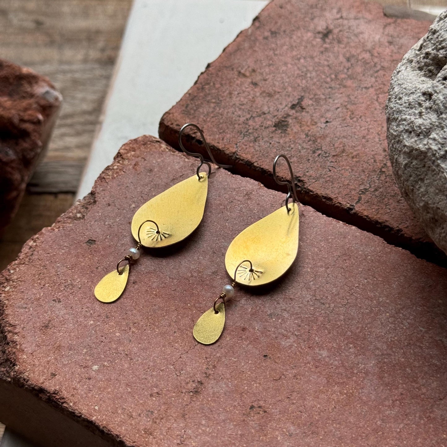 Simple Brass Teardrop Earrings with Pearl Drop – Handmade Stamped Boho Minimal Jewelry