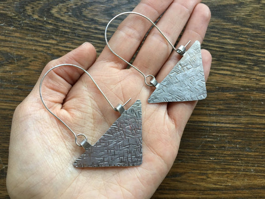 Rustic Metal Triangle Earrings: Textured Geometric Hoops