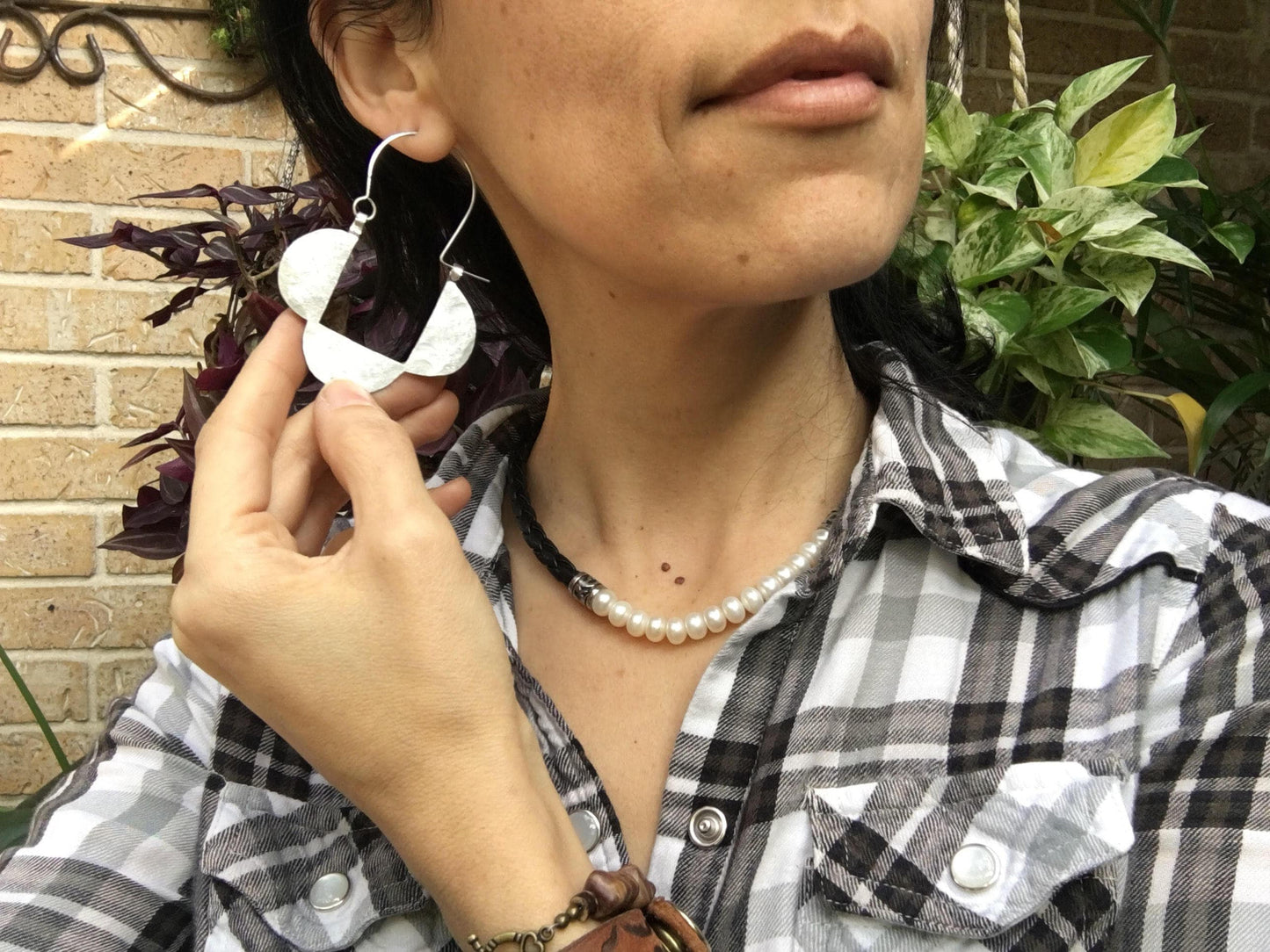 Hammered Aluminum Hoop Earrings: Geometric Metal Jewelry