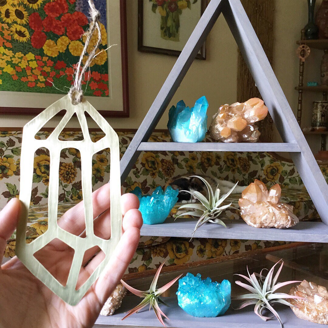 Brass Crystal Cutout Ornament: Geometric Metal Plant Decor