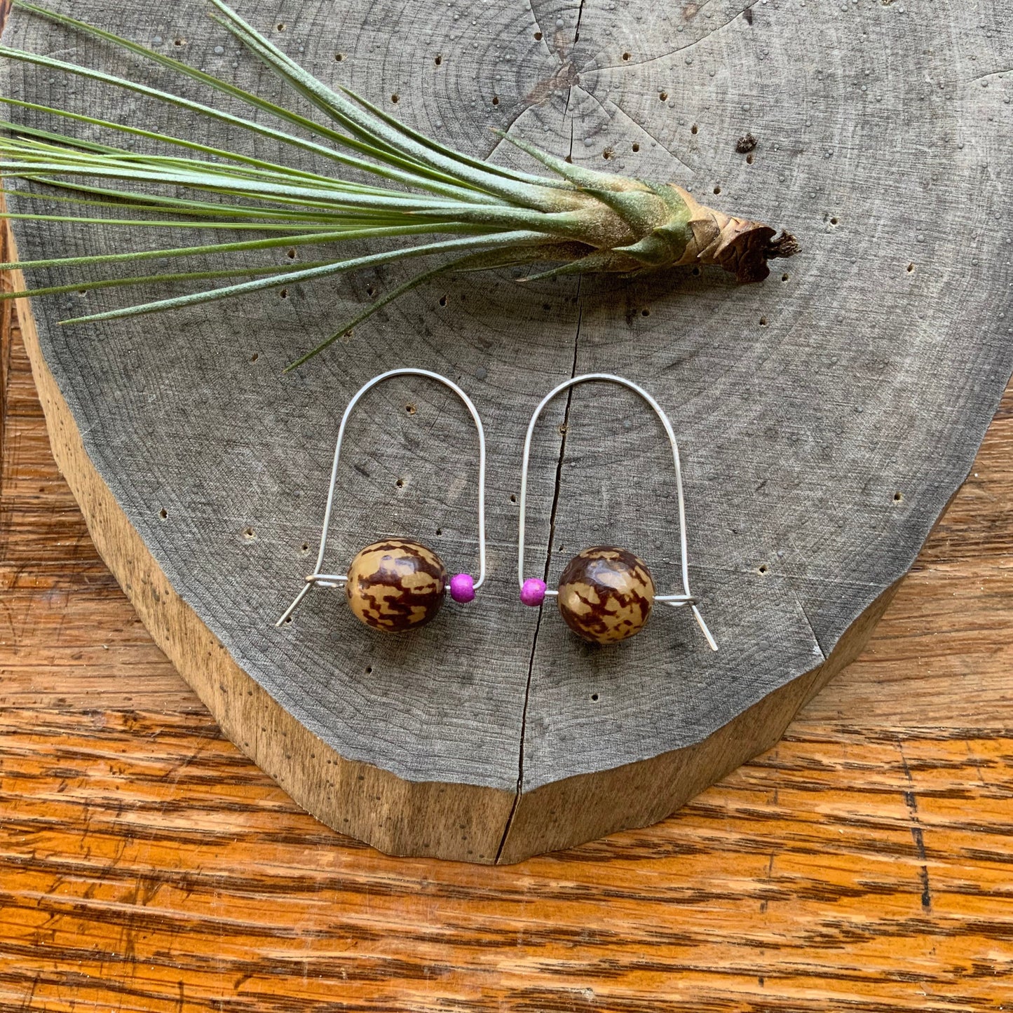 Bodhi Seed Hoop Earrings: Stainless Steel, Magnesite Accent