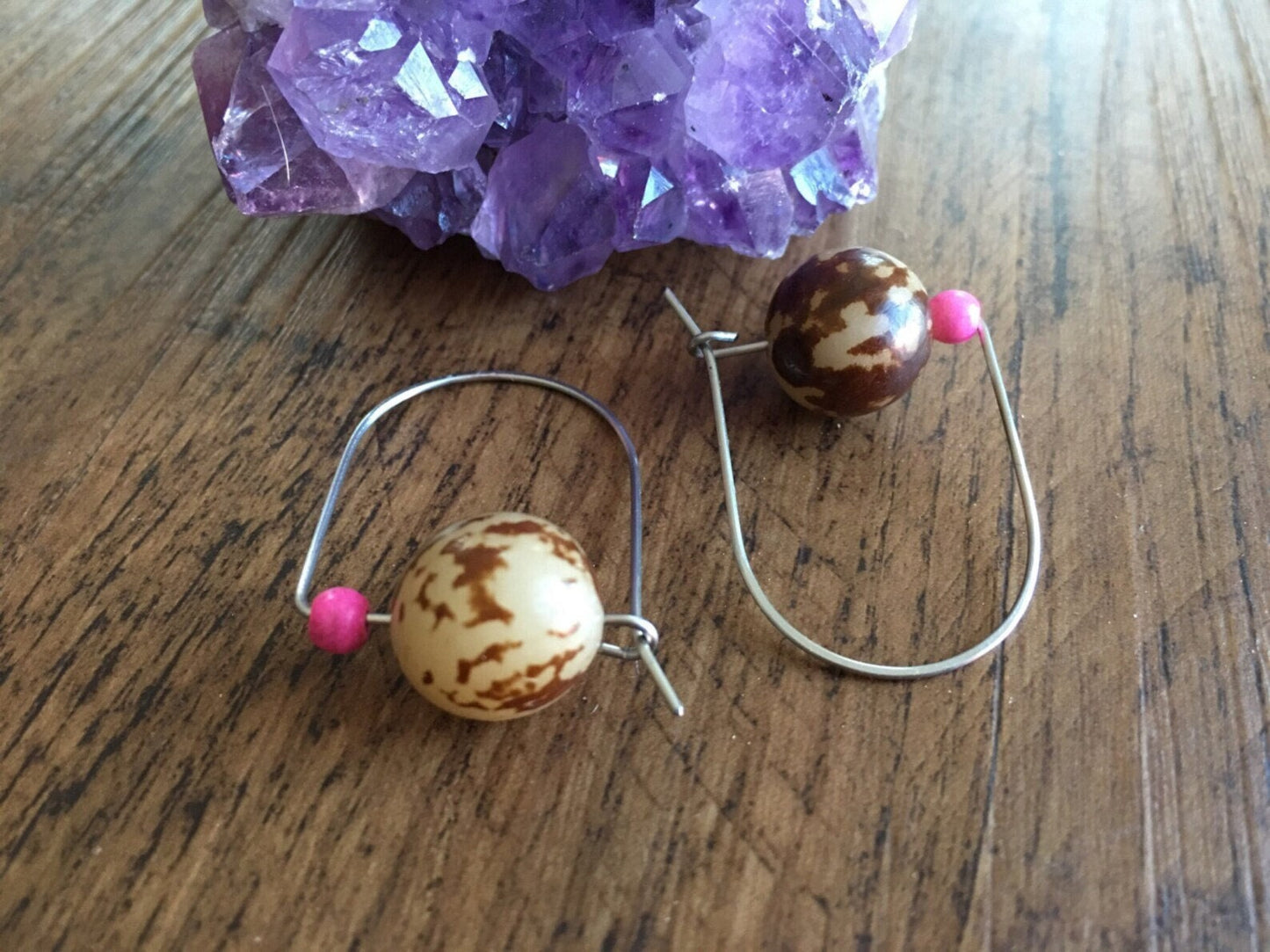 Bodhi Seed Hoop Earrings: Stainless Steel, Magnesite Accent