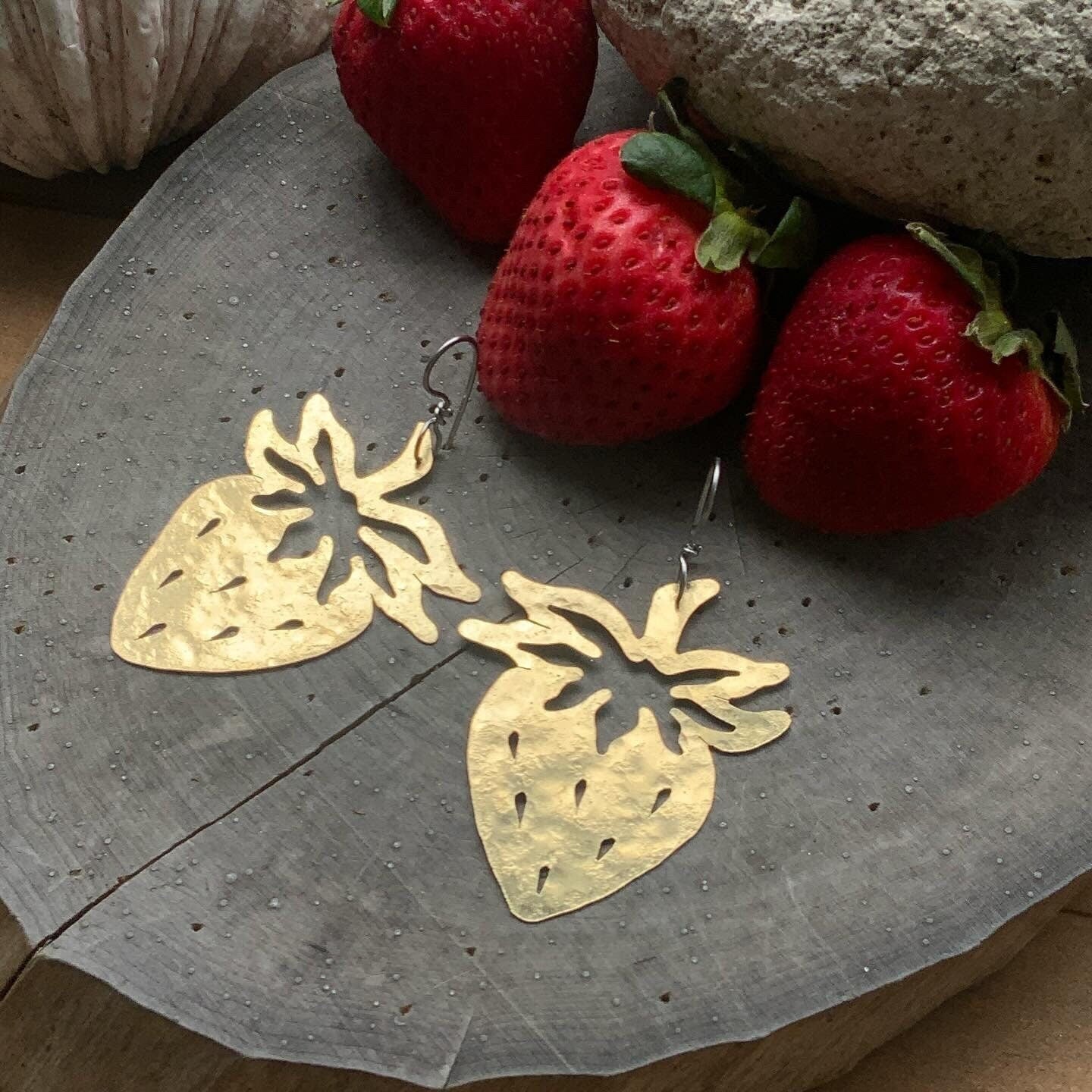 Hammered Brass Strawberry Earrings: Fresh Folksy Style