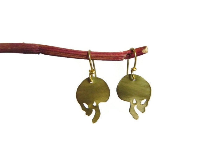 Handmade Metal Skull Dangle Earrings: Edgy Cutout Design