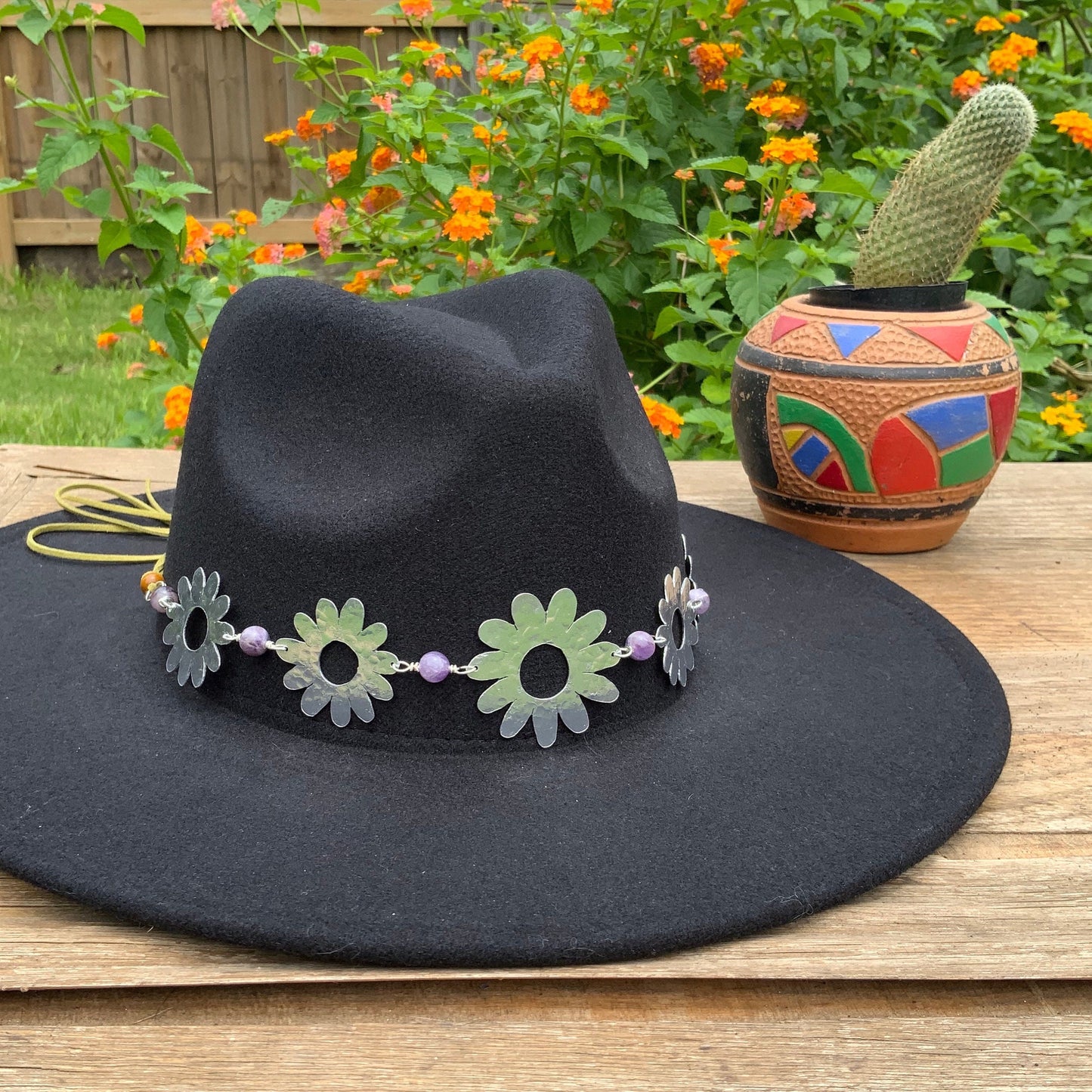 Daisy Hat Band: Handmade Flower Crown with Amethyst