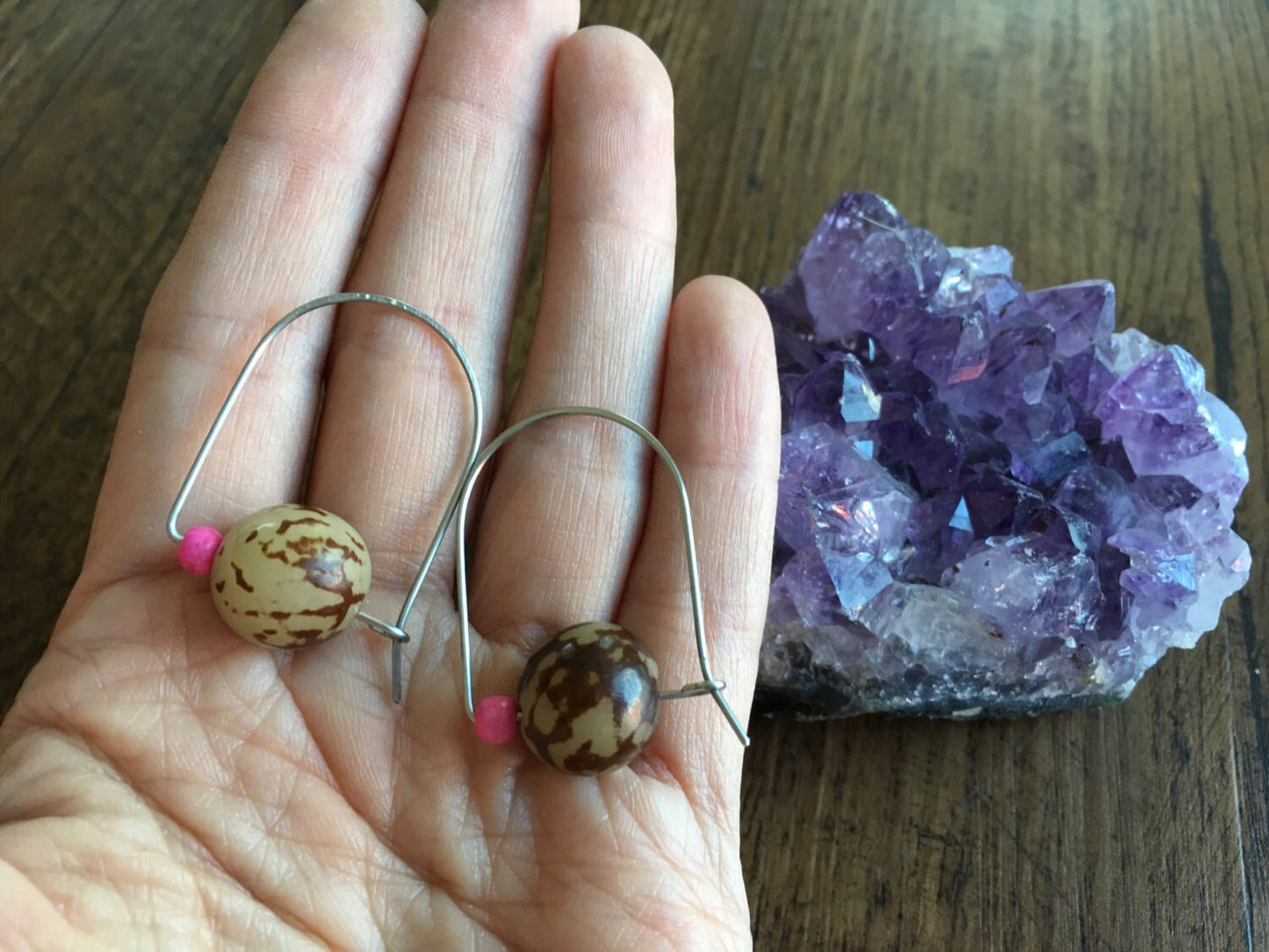 Bodhi Seed Hoop Earrings: Stainless Steel, Magnesite Accent